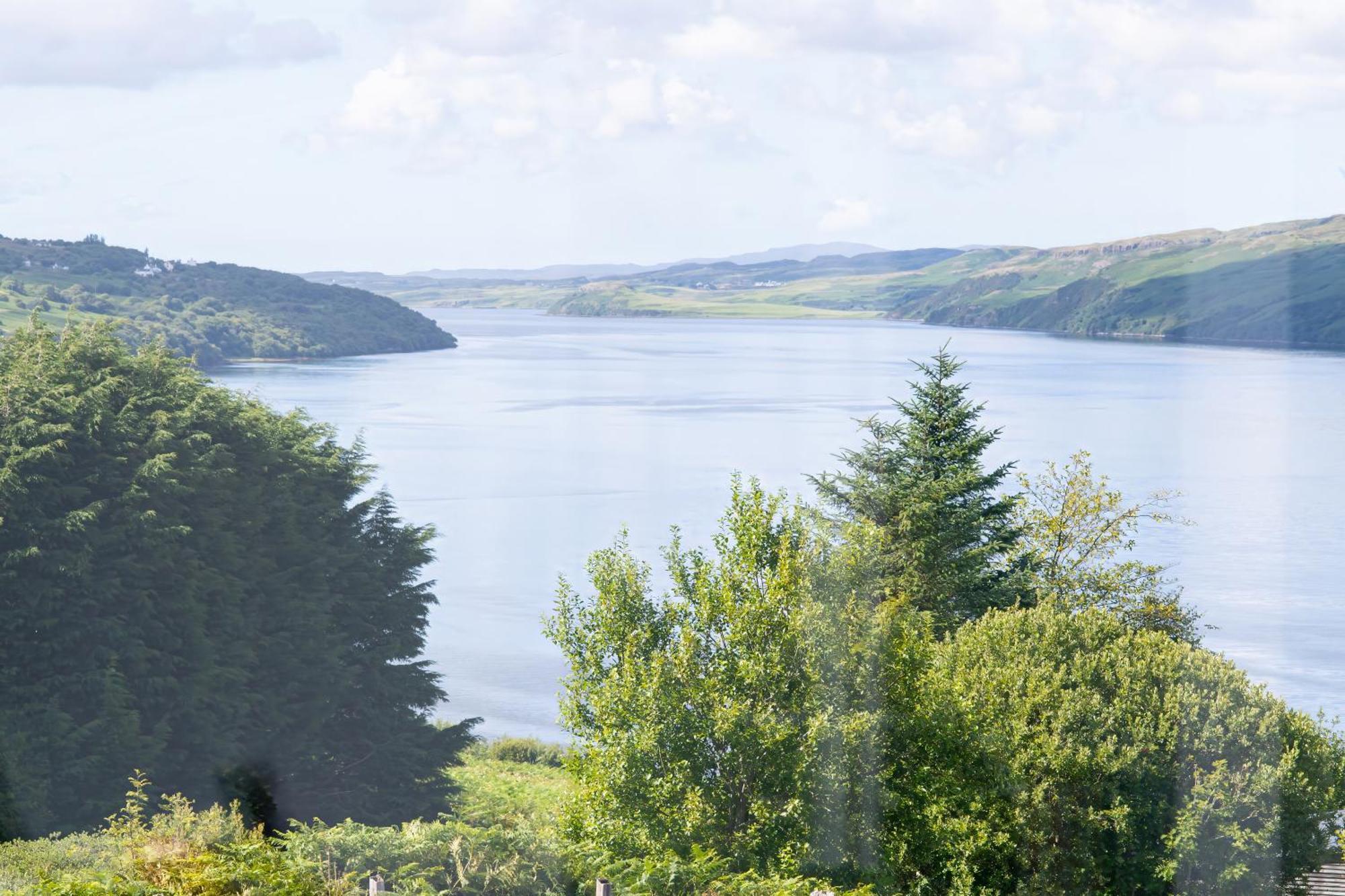 Luxury 4 Bedroom Cottage With Stunning Views Near Fairy Pools! 卡博斯特 外观 照片