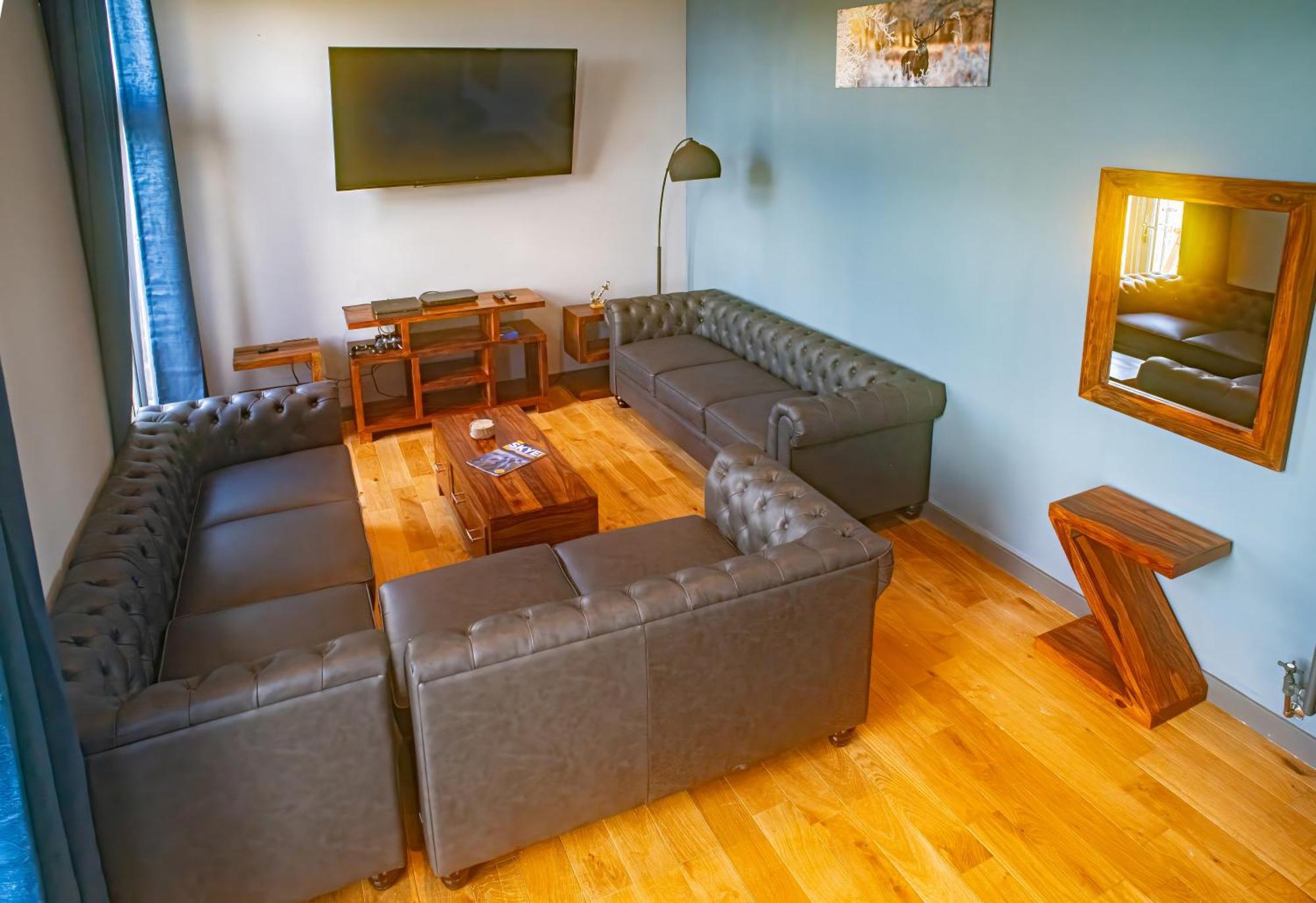 Luxury 4 Bedroom Cottage With Stunning Views Near Fairy Pools! 卡博斯特 外观 照片