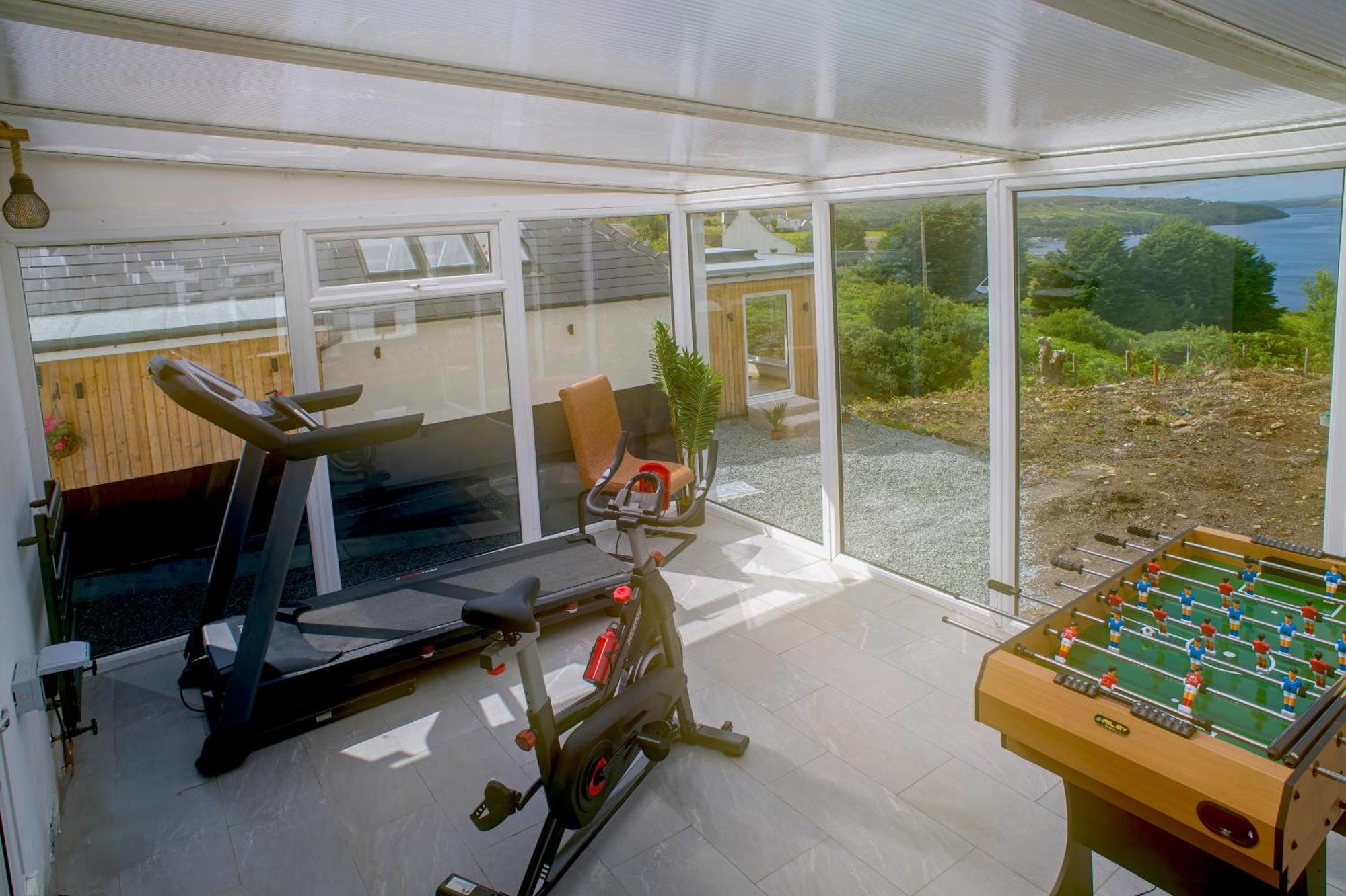 Luxury 4 Bedroom Cottage With Stunning Views Near Fairy Pools! 卡博斯特 外观 照片